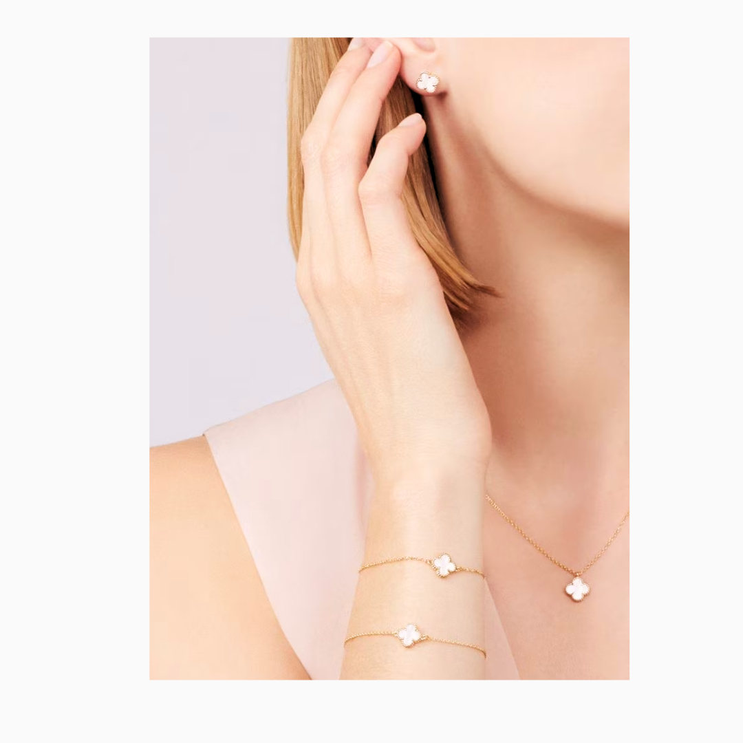 Leaf Clover Stud Earrings