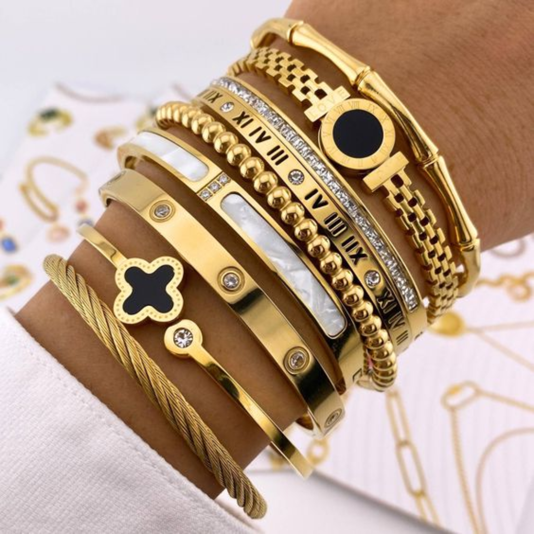 Leaf Clover Bangle